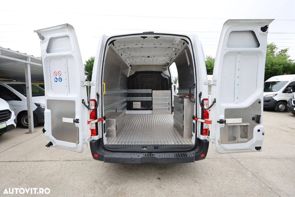 Renault Master L2H2 - 13