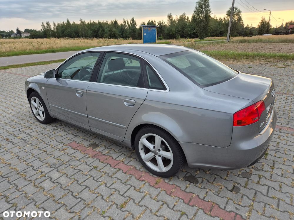Audi A4 Limousine 1.8 T quattro - 13