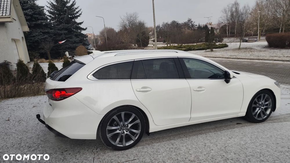 Mazda 6 2.0 Exclusive + - 18