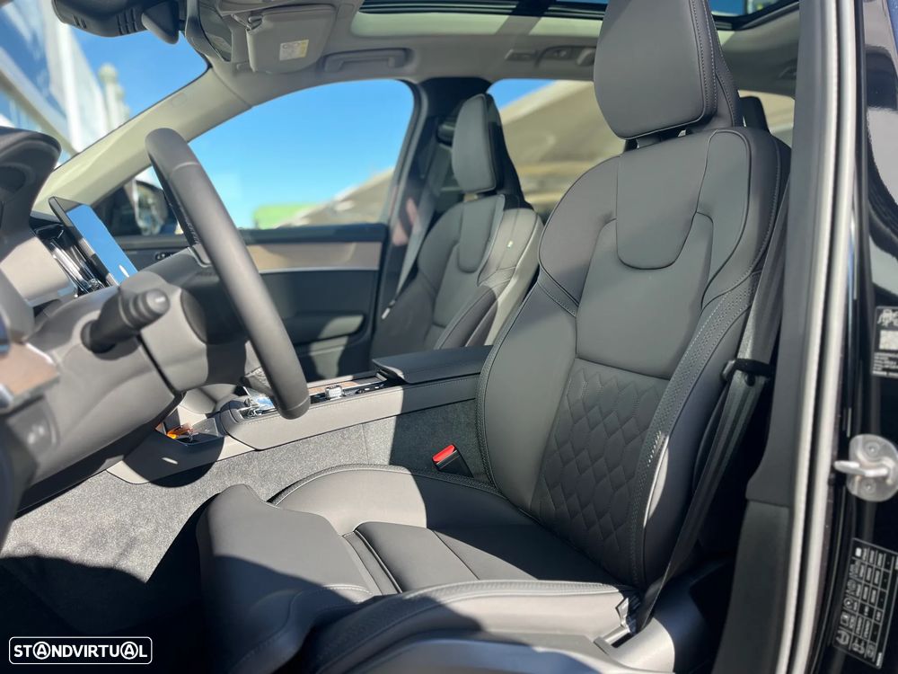 Volvo XC 90 2.0 T8 PHEV Plus Dark AWD - 18