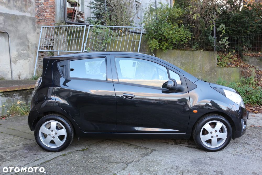 Chevrolet Spark 1.0 Premium - 2