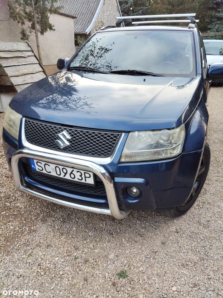 Suzuki Grand Vitara 2.0 - 5