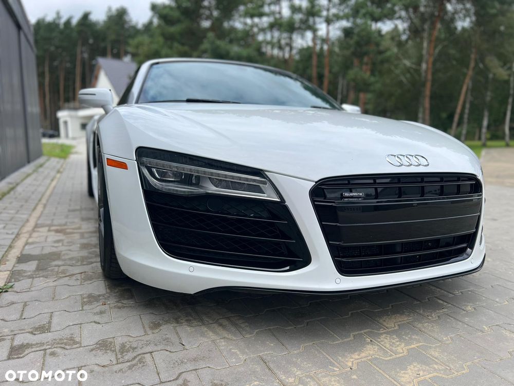 Audi R8 Spyder 4.2 Quattro S tronic - 13