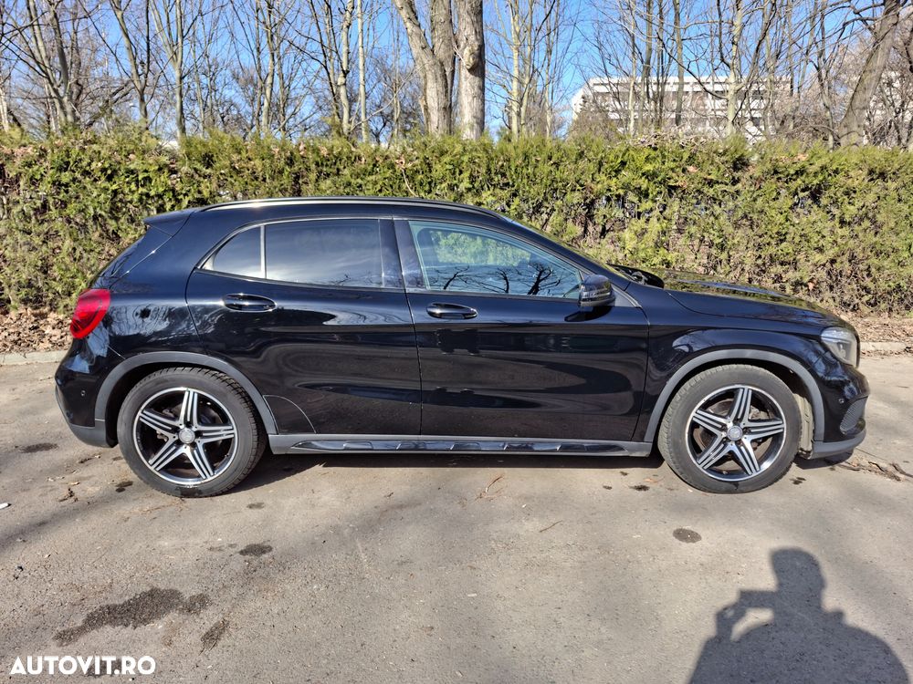 Mercedes-Benz GLA - 3