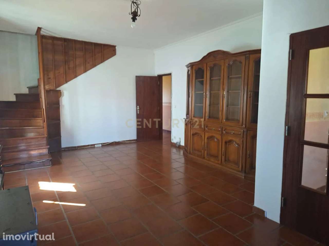 Arrendamento T3 - Andar de Moradia + Sótão - 2.000,00€ - Grande imagem: 4/20