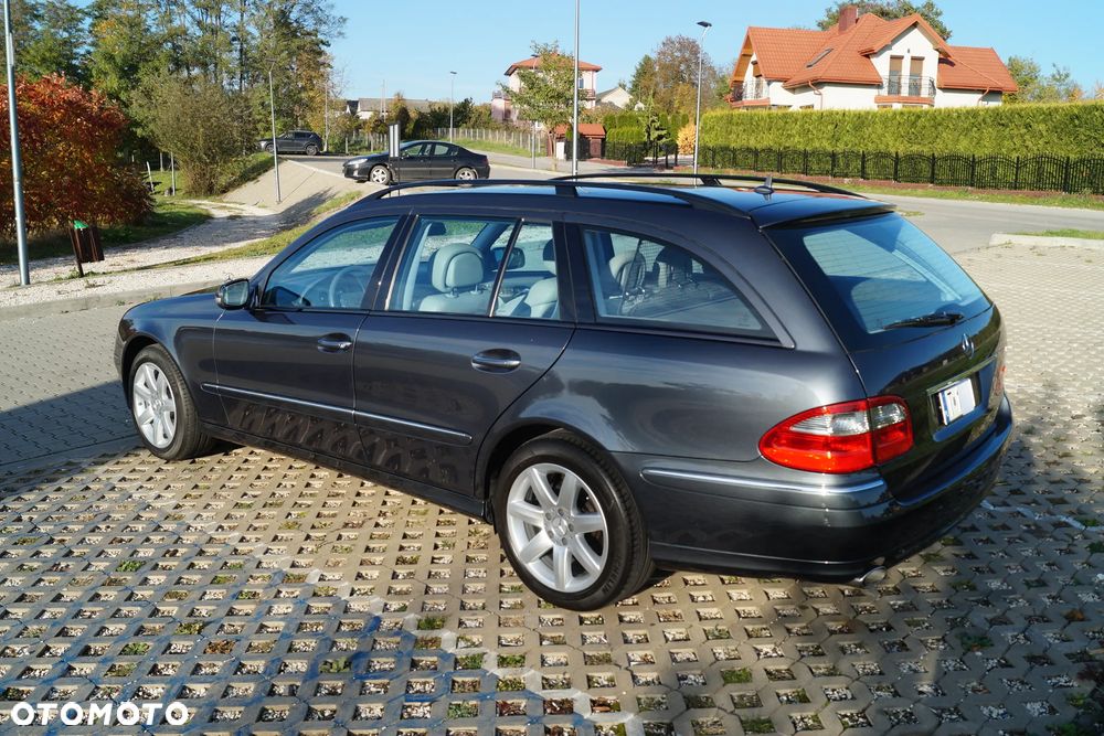 Mercedes-Benz Klasa E 280 CDI 4-Matic Avantgarde - 3