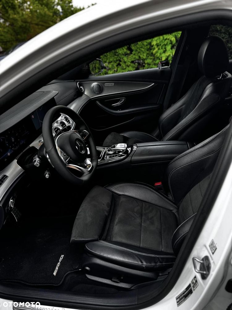 Mercedes-Benz Klasa E 220 d 9G-TRONIC - 14