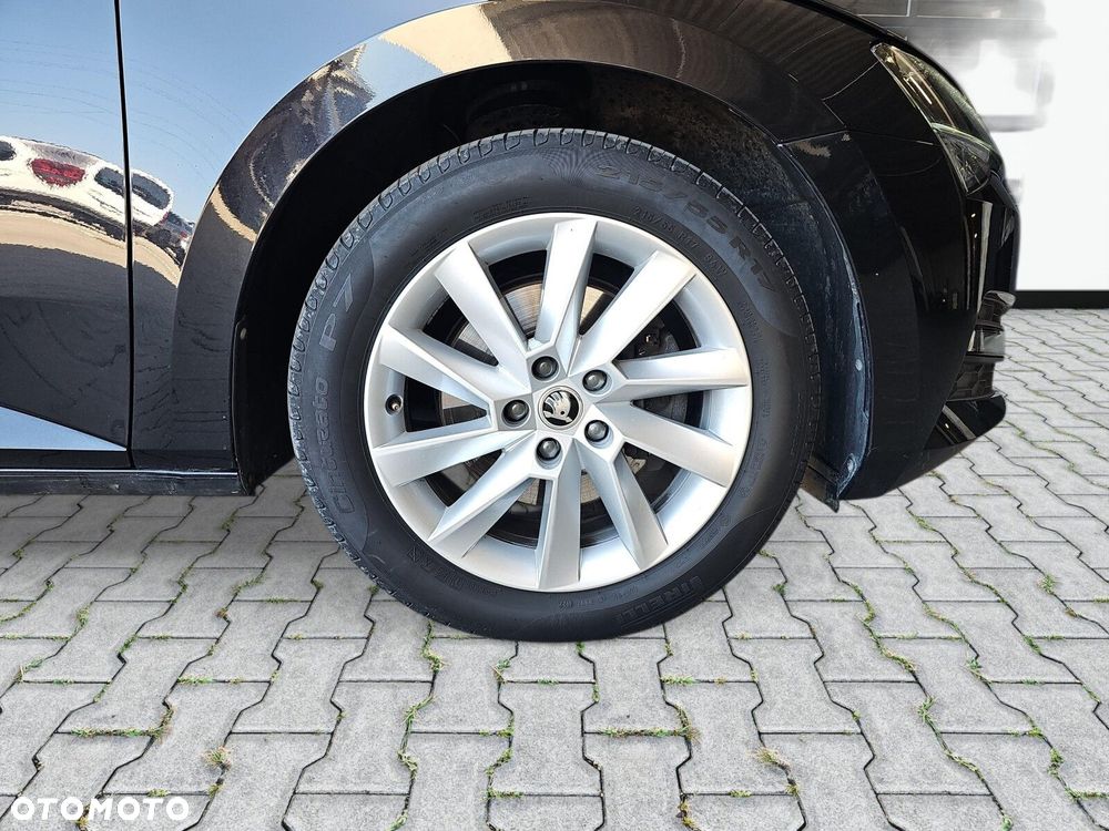 Skoda Superb - 35