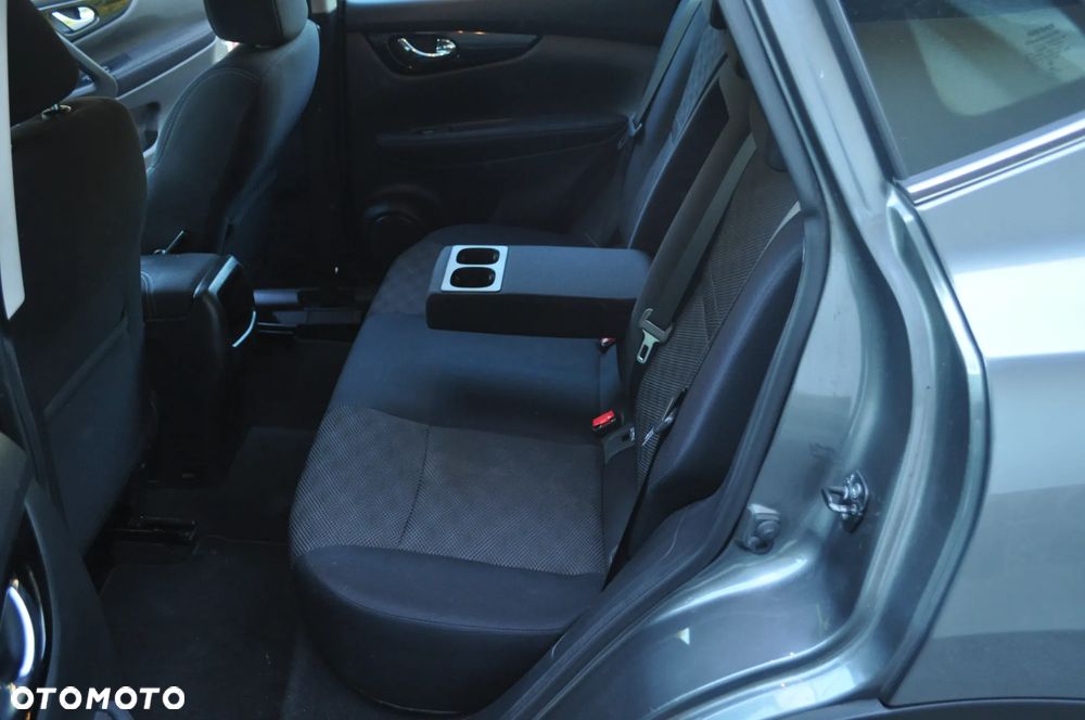 Nissan Qashqai 1.6 DIG-T Acenta - 19