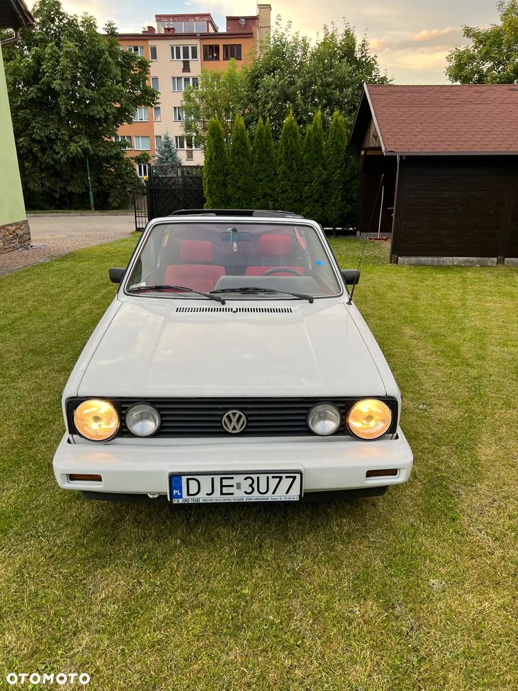Volkswagen Golf - 2