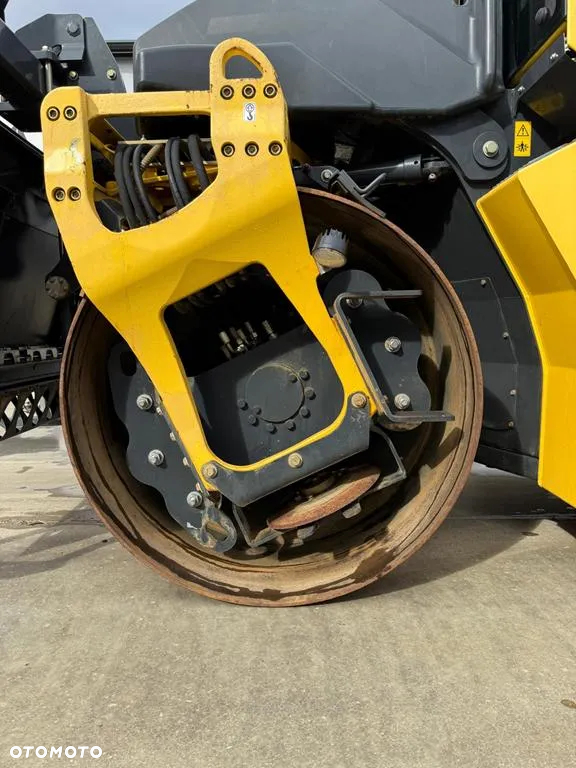 Bomag BW 154 AP-4 AM - 9