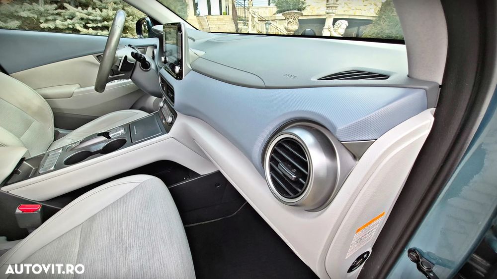 Hyundai KONA 204CP Luxury - 23