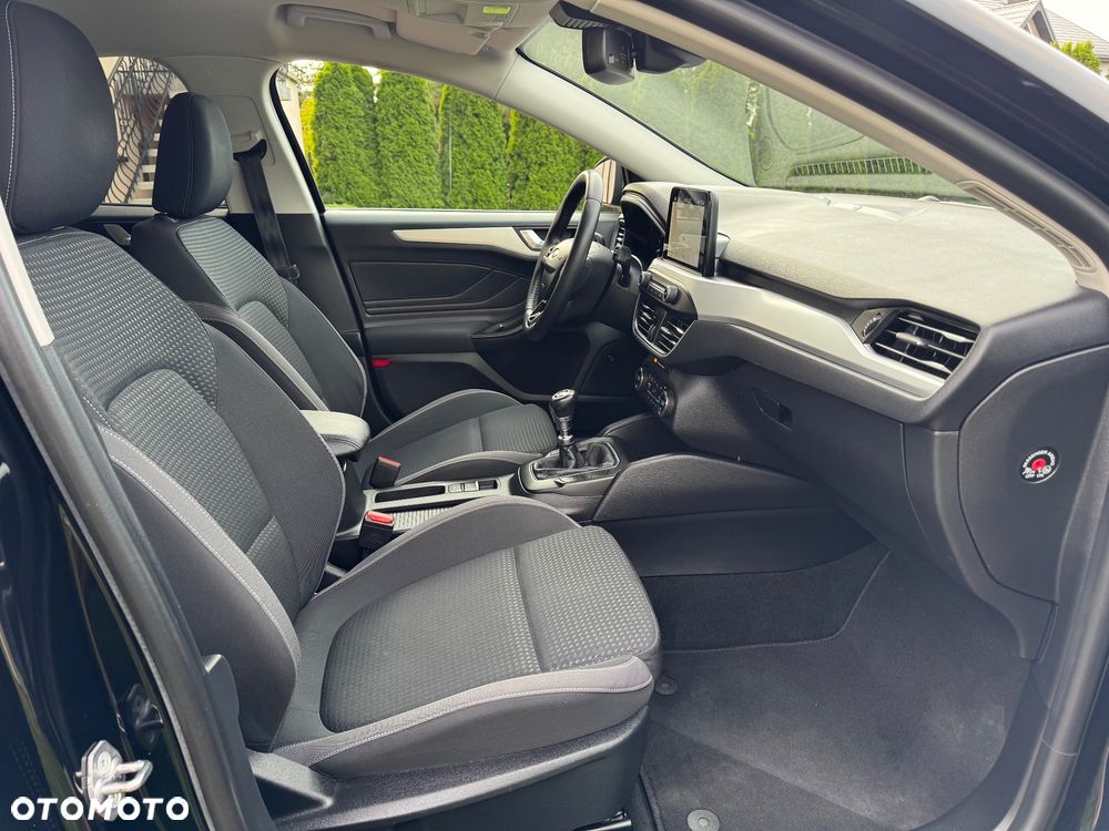 Ford Focus 1.0 EcoBoost Start-Stopp-System TITANIUM STYLE - 16