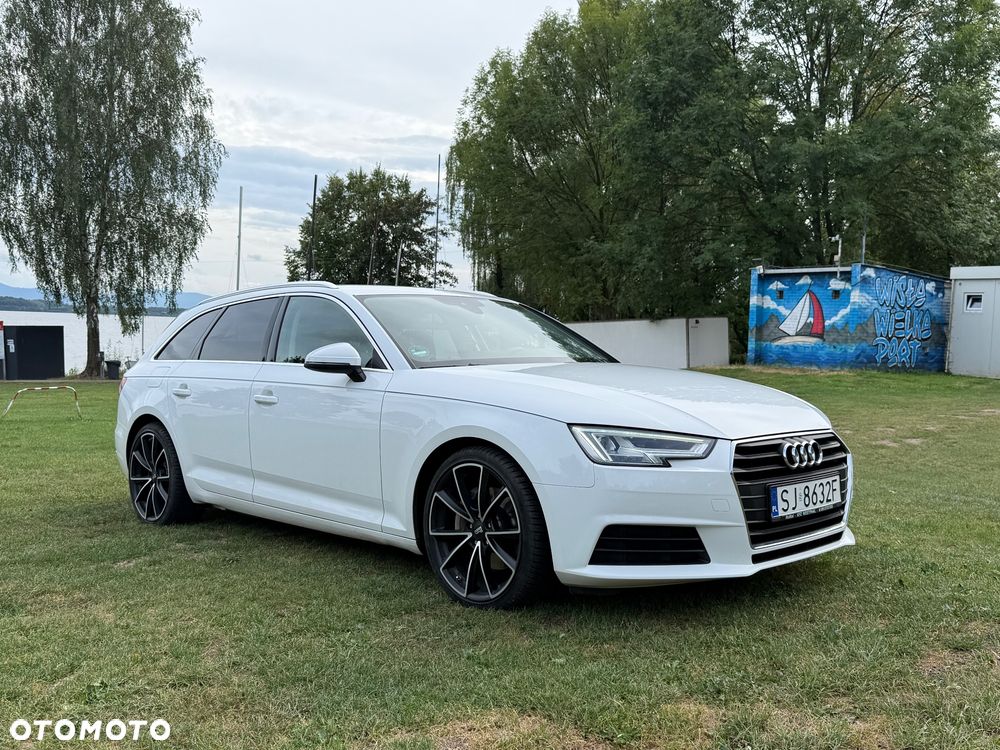 Audi A4 Avant 2.0 TDI Design S tronic - 29