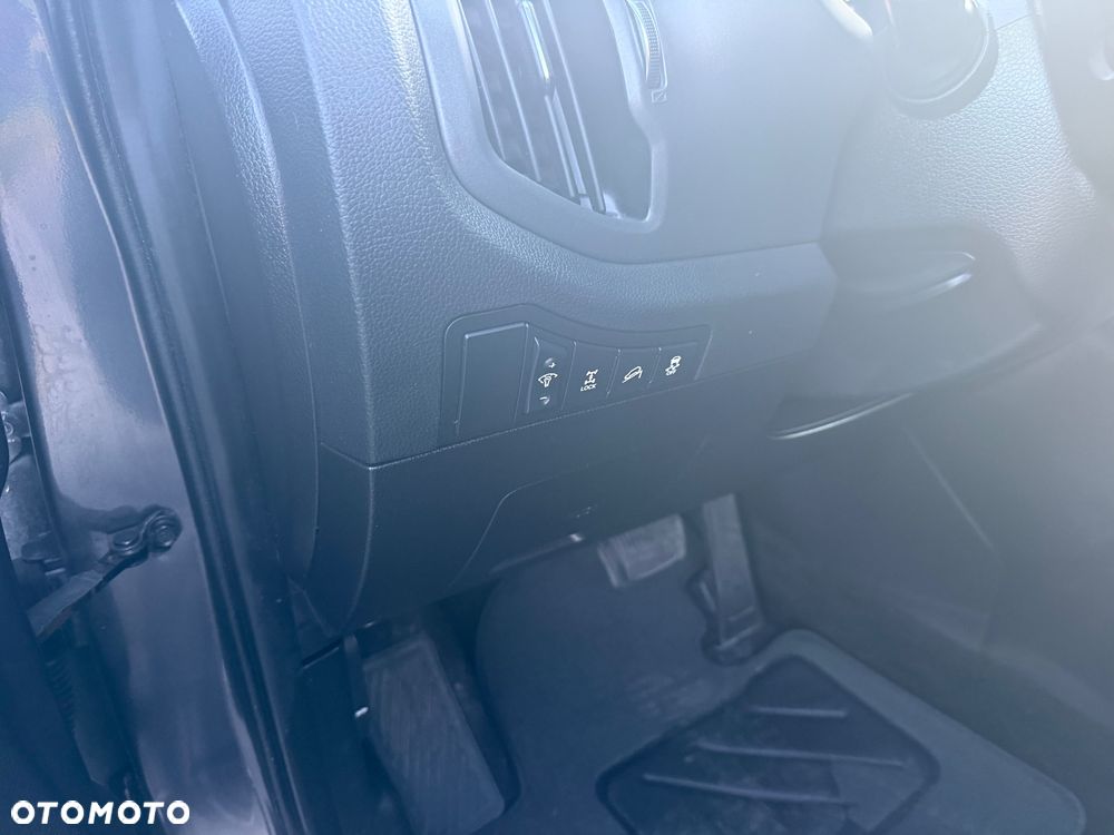 Kia Sportage 2.0 CVVT 4WD Automatik Vision - 22