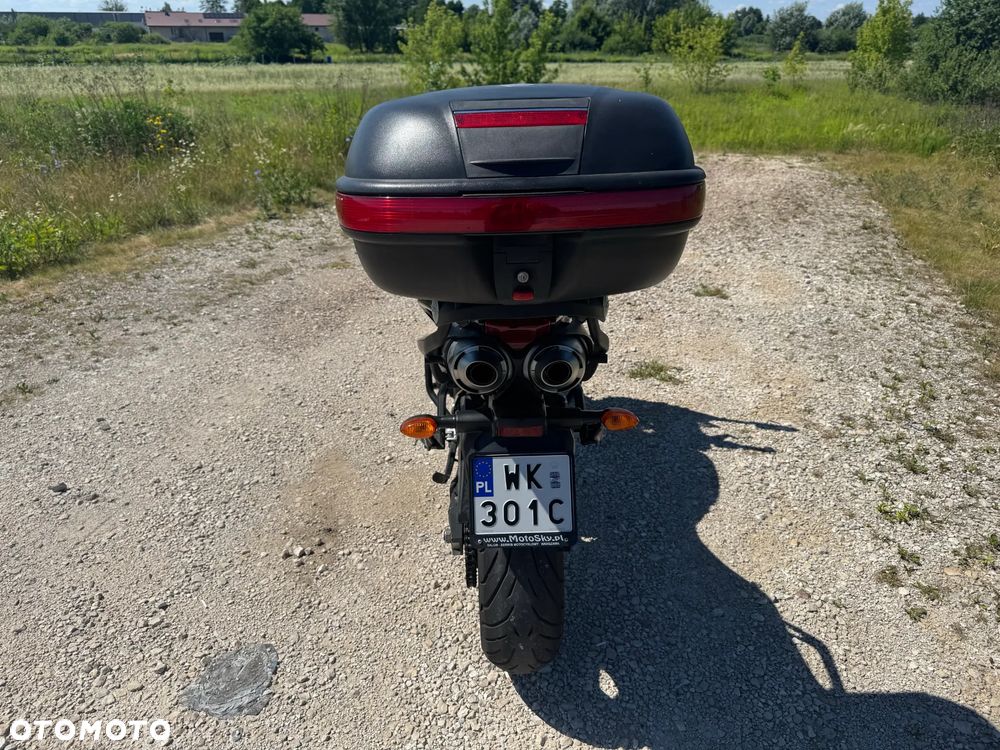 Yamaha FZ6 - 6