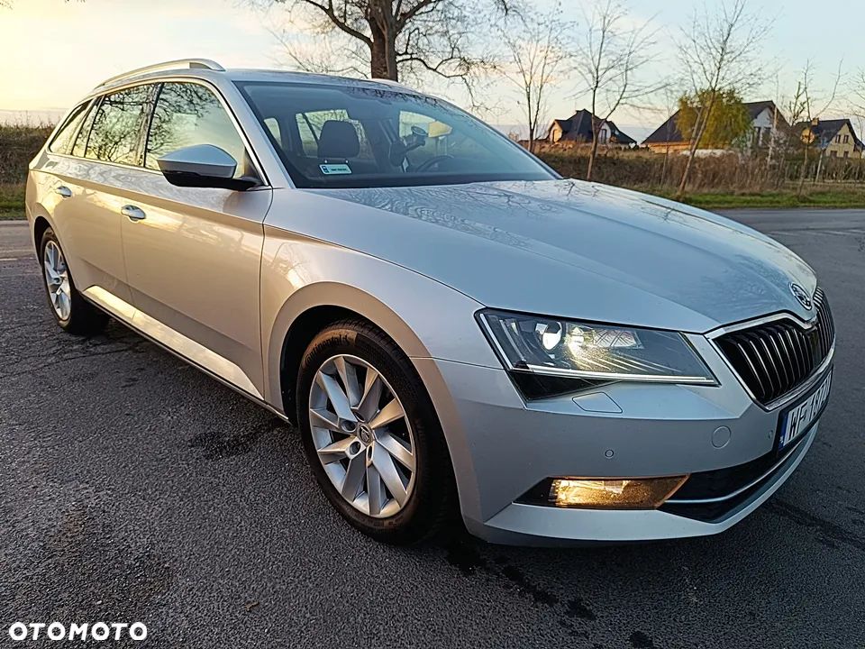 Skoda Superb 2.0 TDI Ambition - 15
