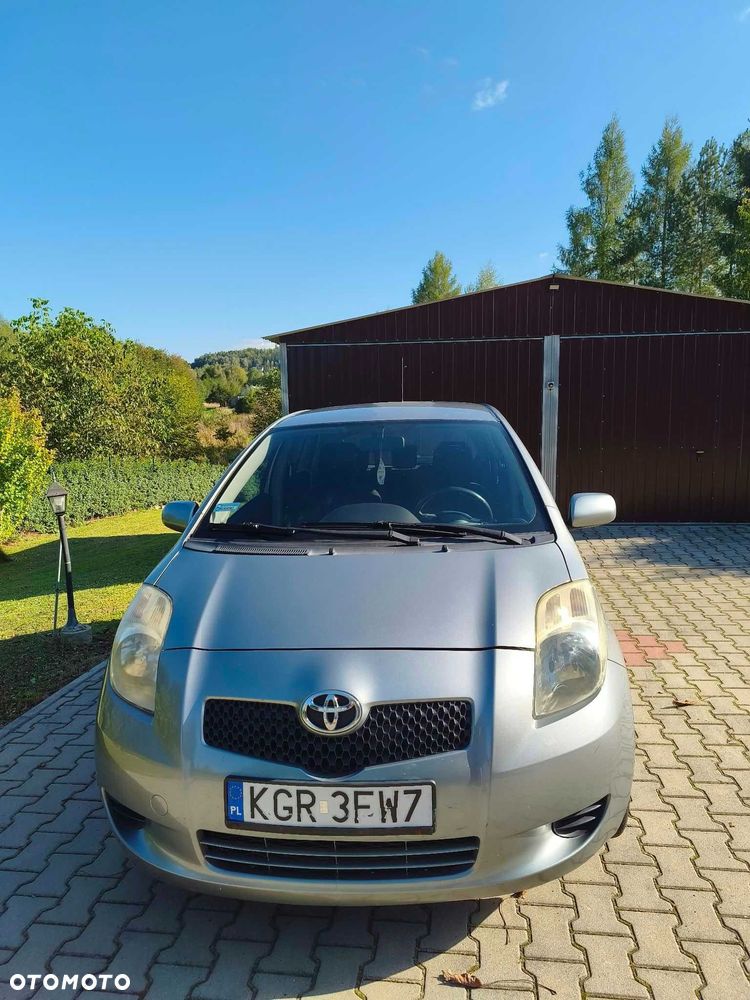 Toyota Yaris - 3