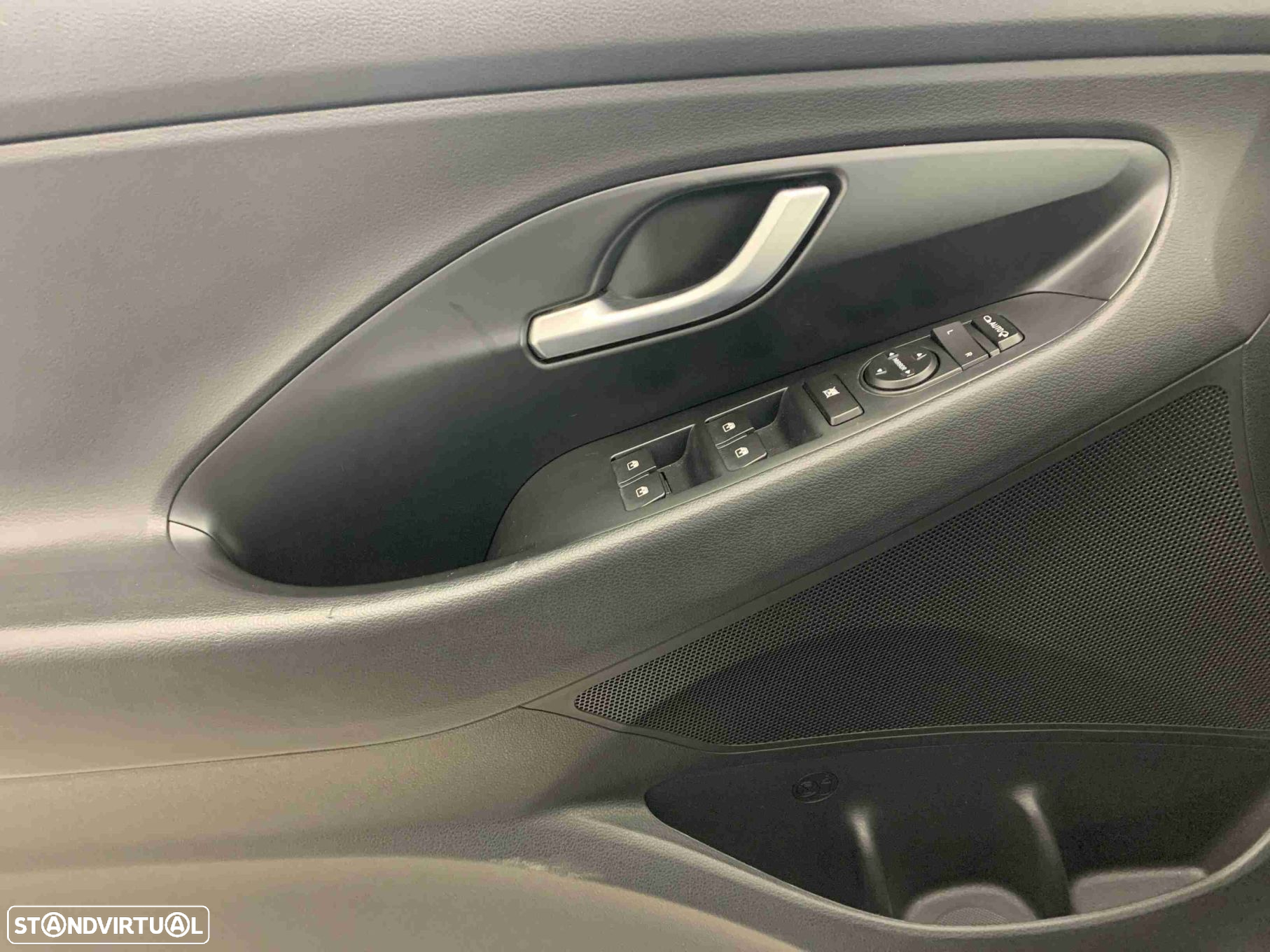 Hyundai i30 1.0 T-GDI Style Plus - 11