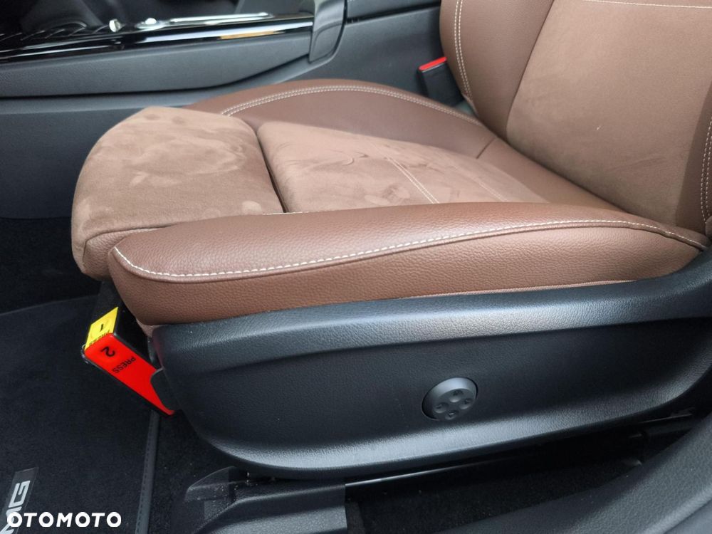 Mercedes-Benz CLA - 11