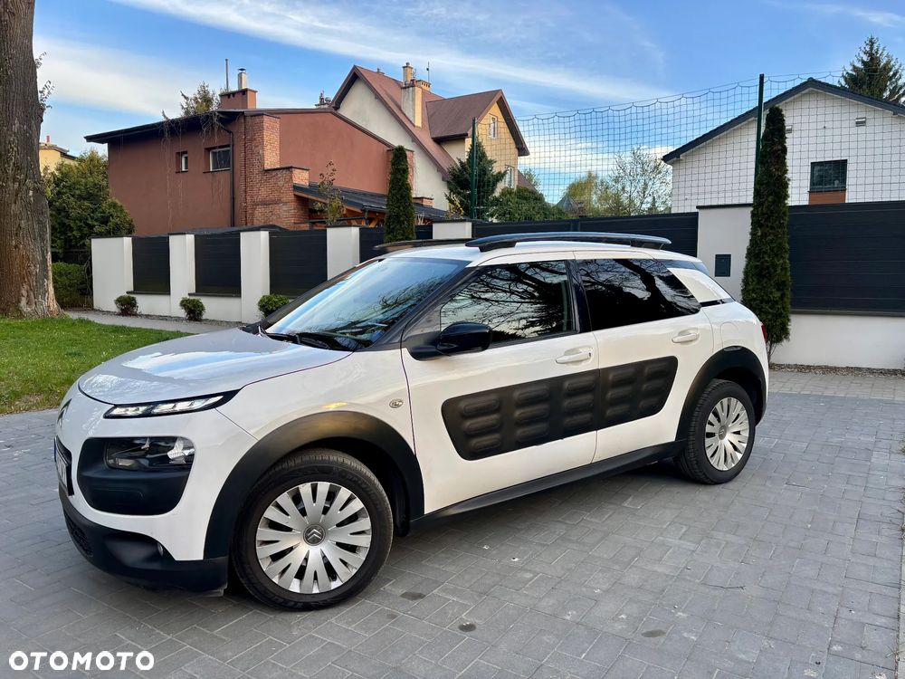 Citroën C4 Cactus BlueHDi 100 Stop&Start Feel - 2