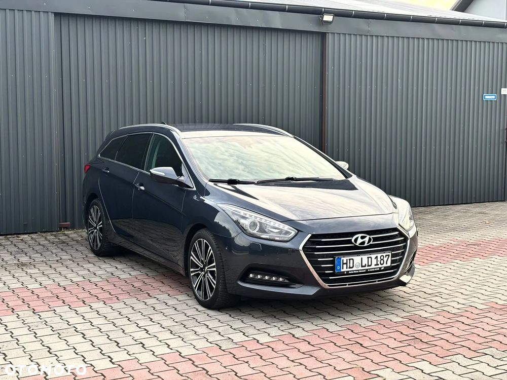 Hyundai i40 Kombi 1.7 CRDi DCT Premium - 7