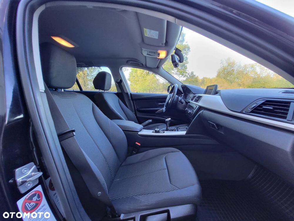 BMW Seria 3 - 14