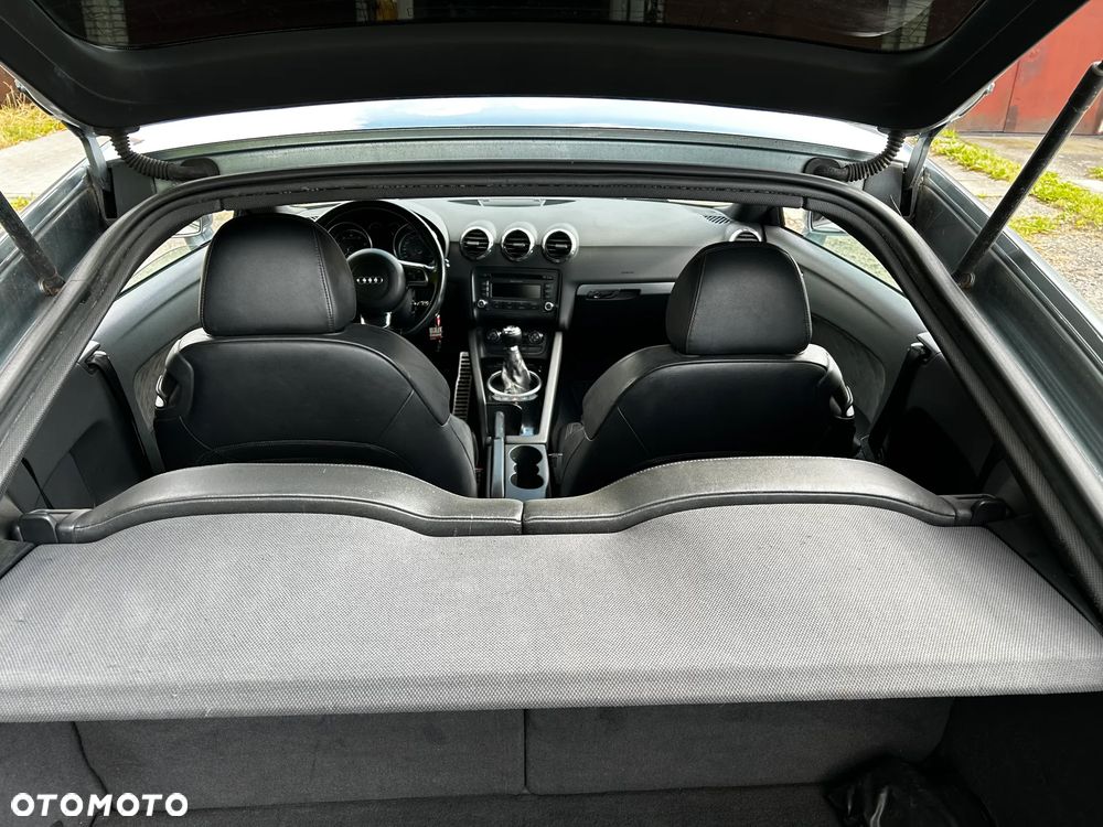 Audi TT Coupé - 10