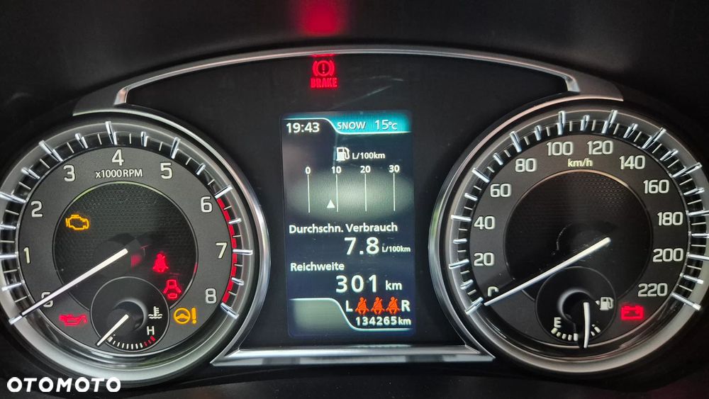 Suzuki Vitara 1.0 Boosterjet Premium 4WD - 20