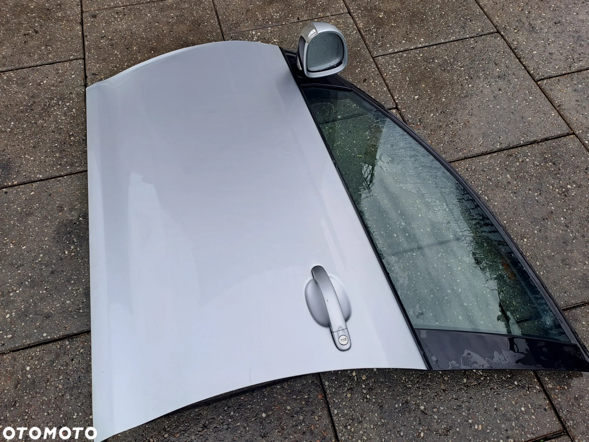 Volkswagen Jetta III 1K2 A5 sedan klapa bagażnika kod lakieru LA7W - 18