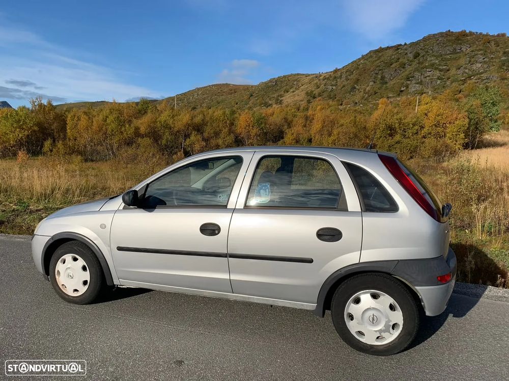 Opel Corsa 1.2 16V Confort - 10