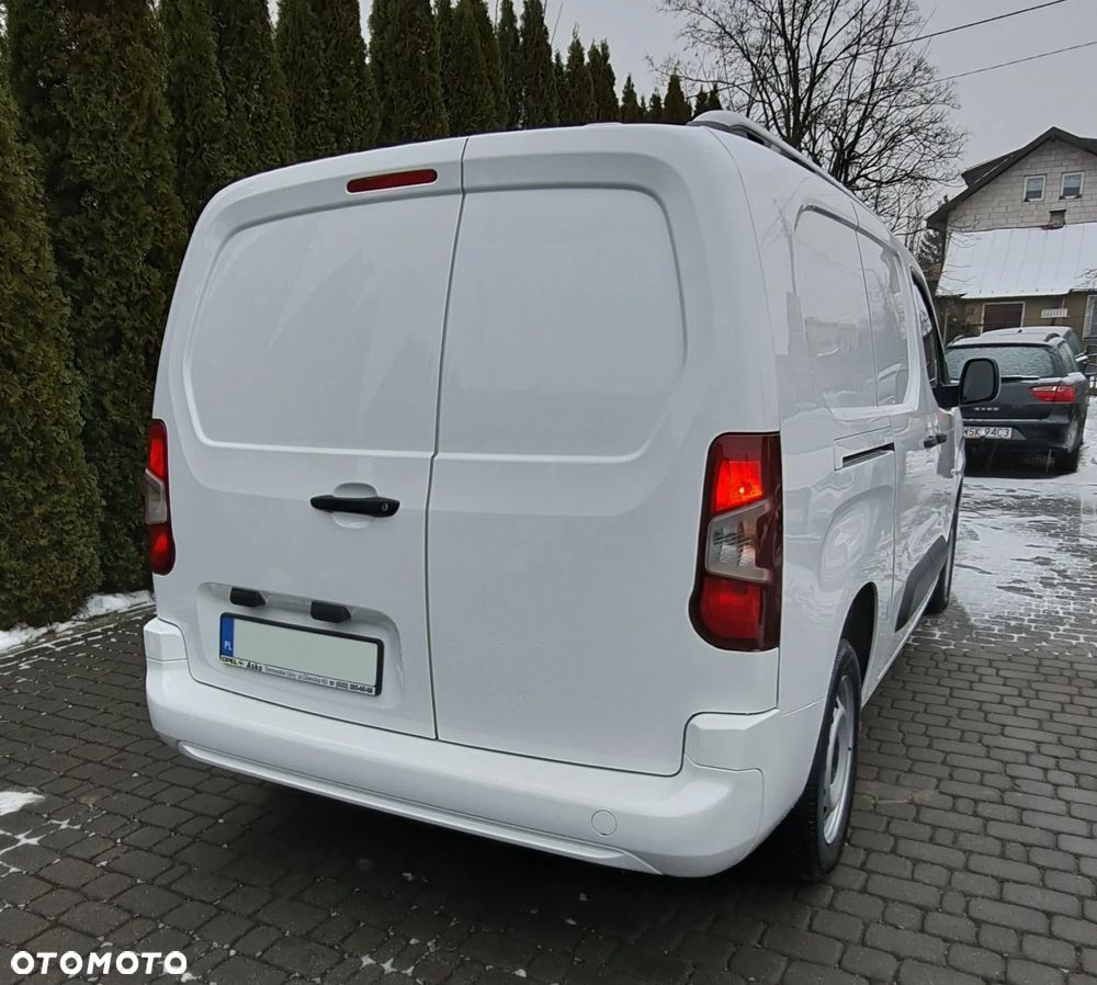 Opel COMBO - 6