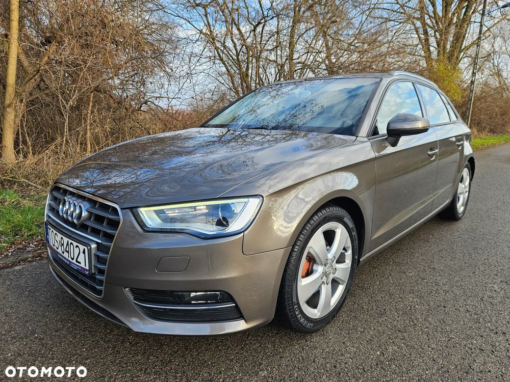 Audi A3 Sportback - 2
