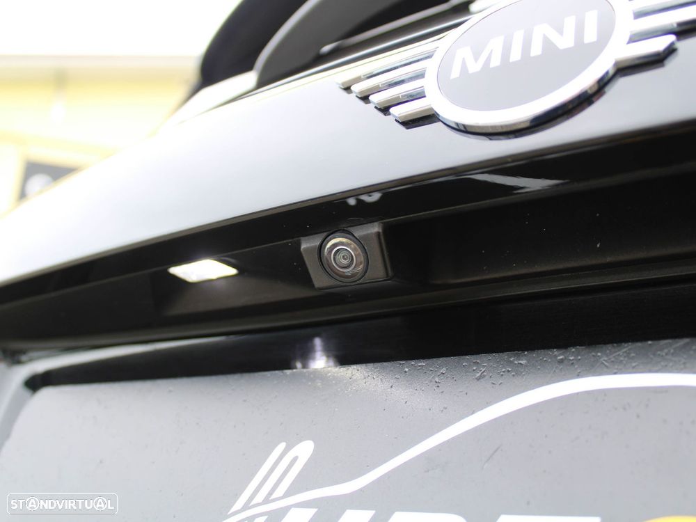 MINI Countryman Cooper D Auto - 18