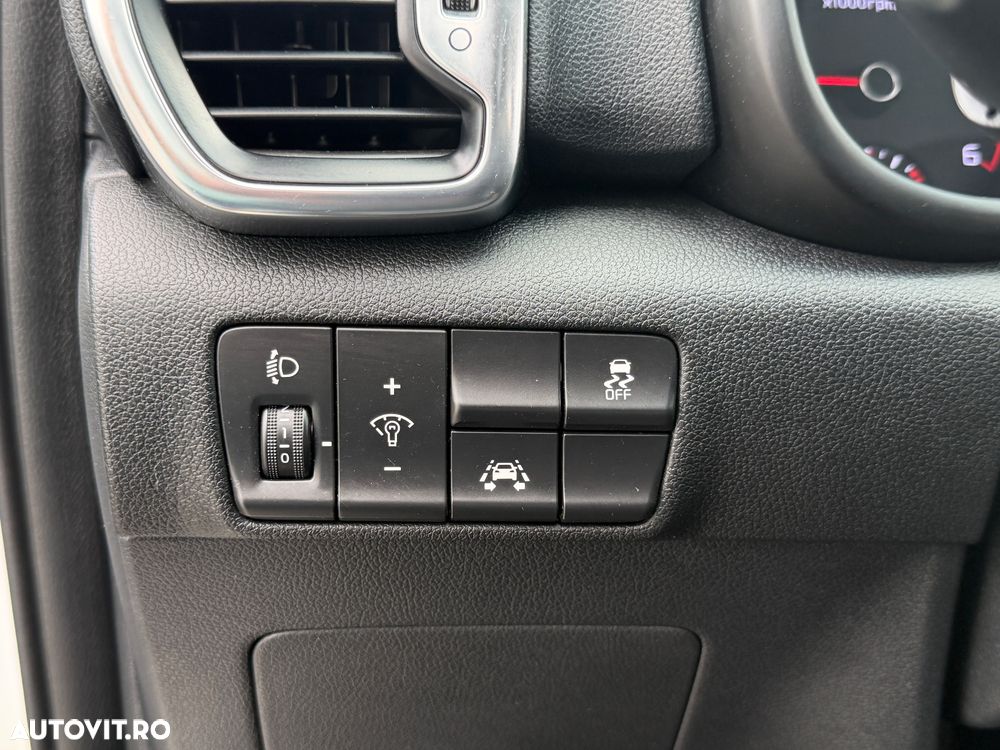 Kia Sportage - 7
