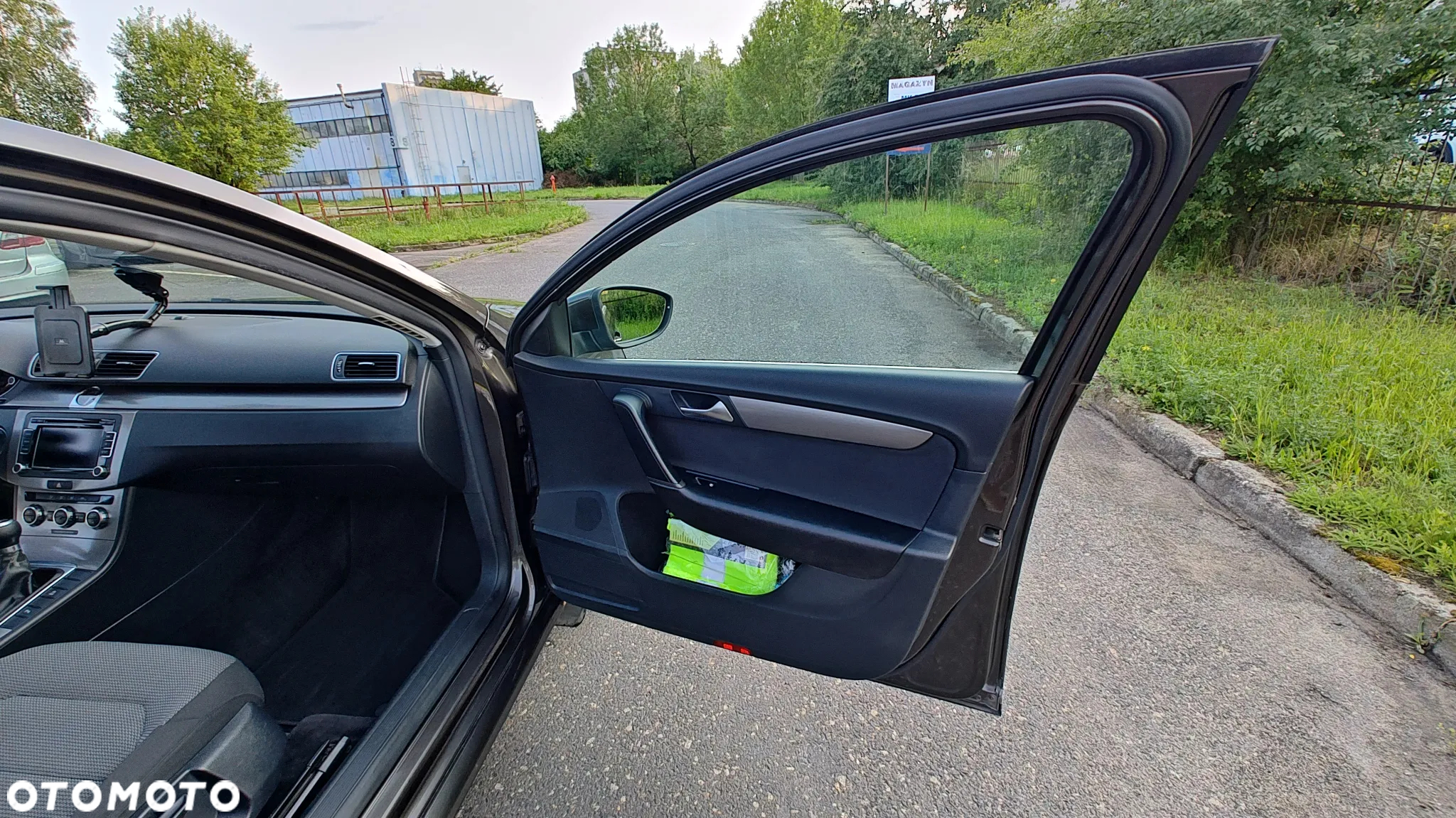 Volkswagen Passat 2.0 TDI DPF Comfortline - 27