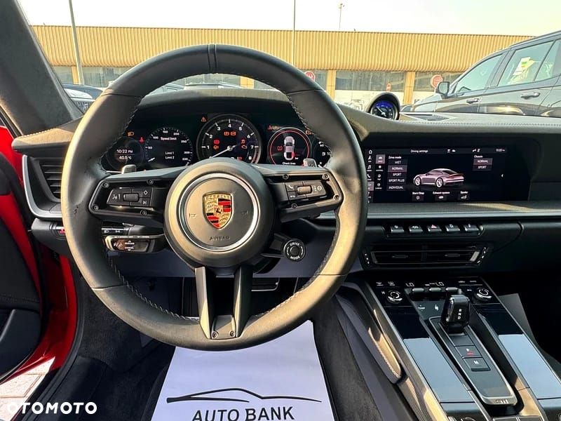 Porsche 911 Carrera PDK - 9