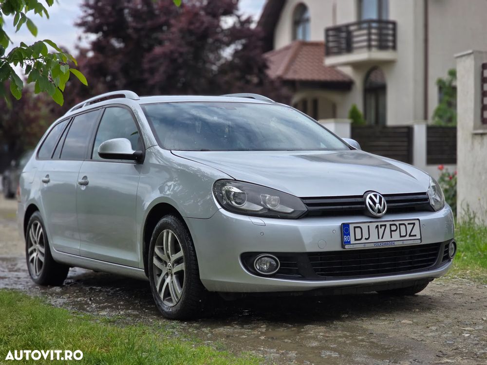 Volkswagen Golf 1.6 TDI DPF DSG Comfortline - 2
