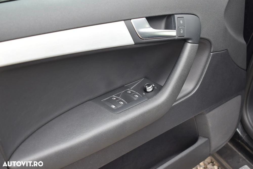 Audi A3 2.0 TDI ack DPF quattro S line Sportpaket (plus) - 17