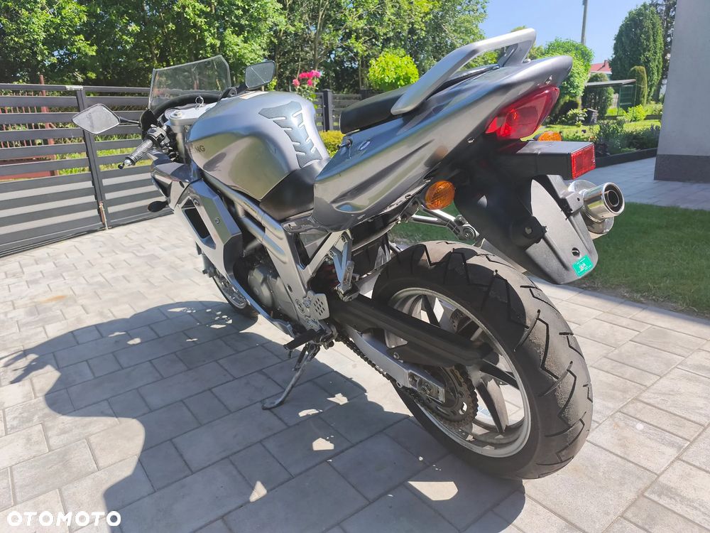 Hyosung GT - 6