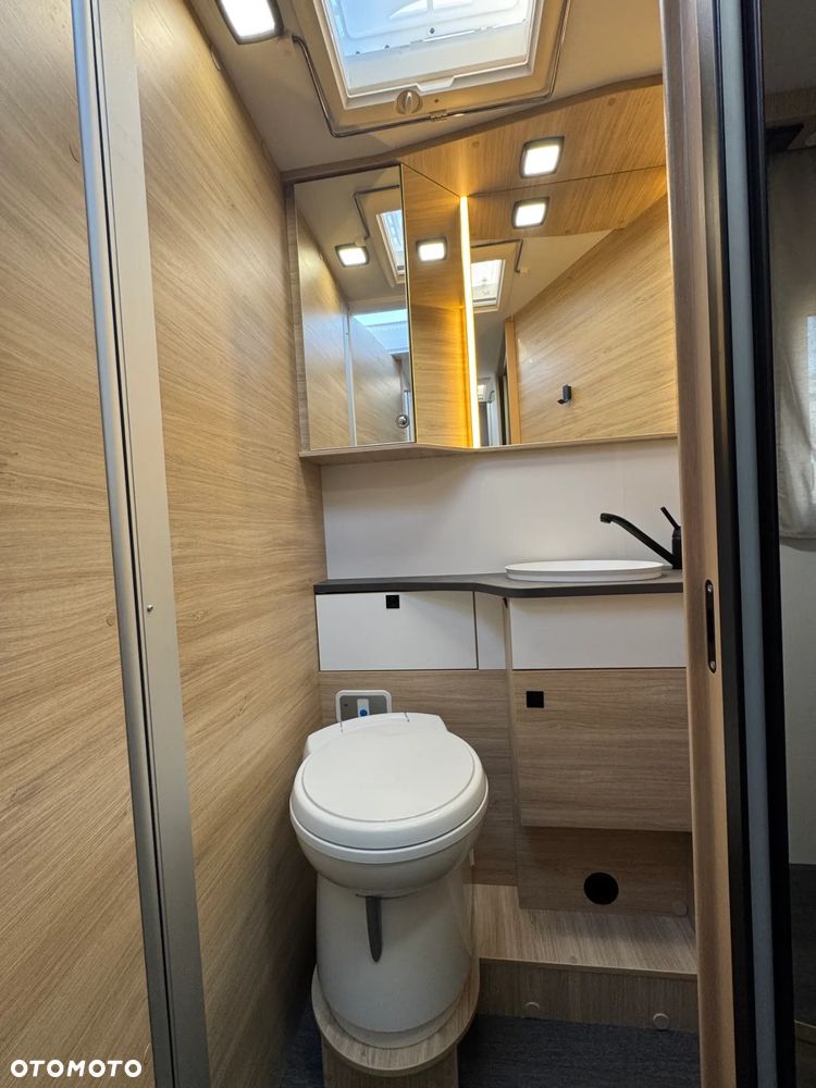 Ford Chausson 788 First Line - 17