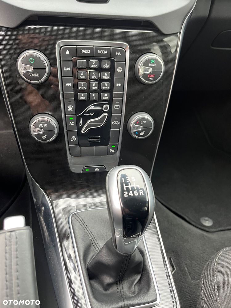 Volvo V40 - 19