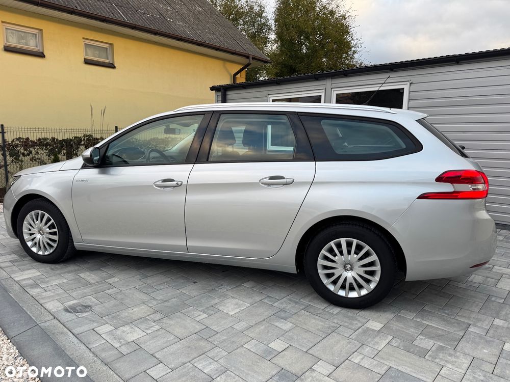 Peugeot 308 SW HDi FAP 110 (Blue Lion) Business Line Niveau 1 - 10