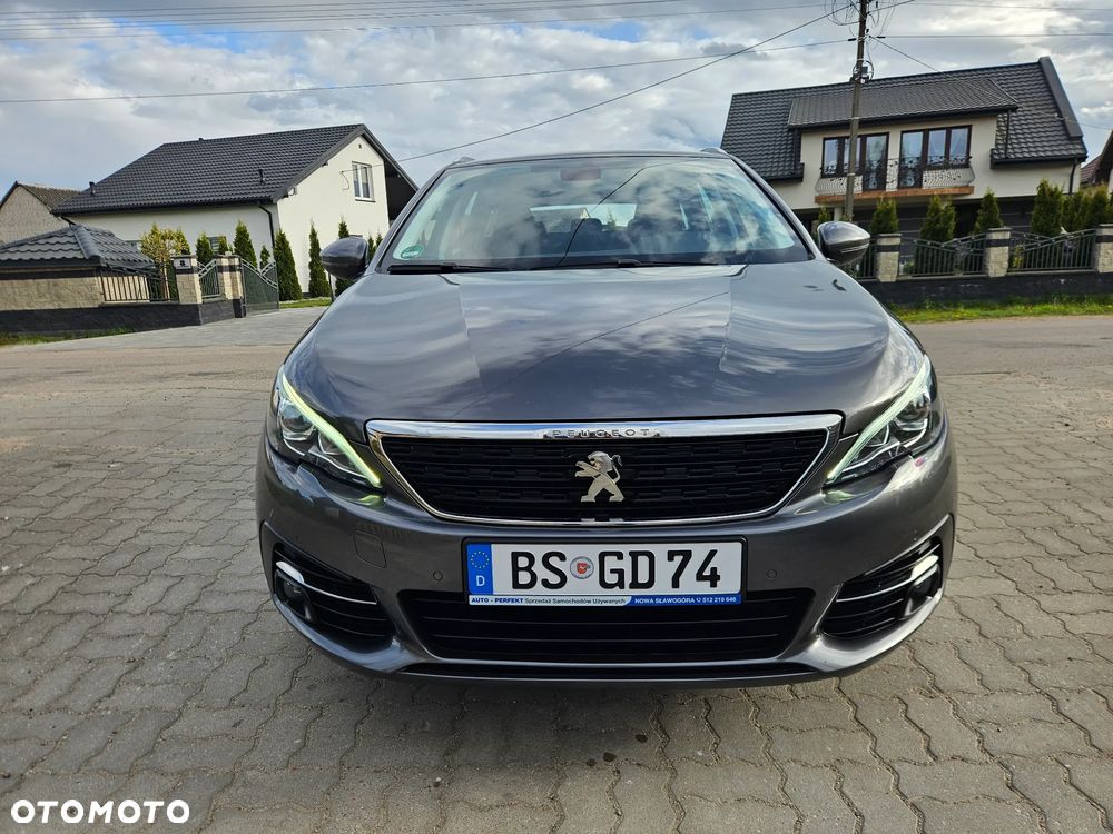 Peugeot 308 - 3