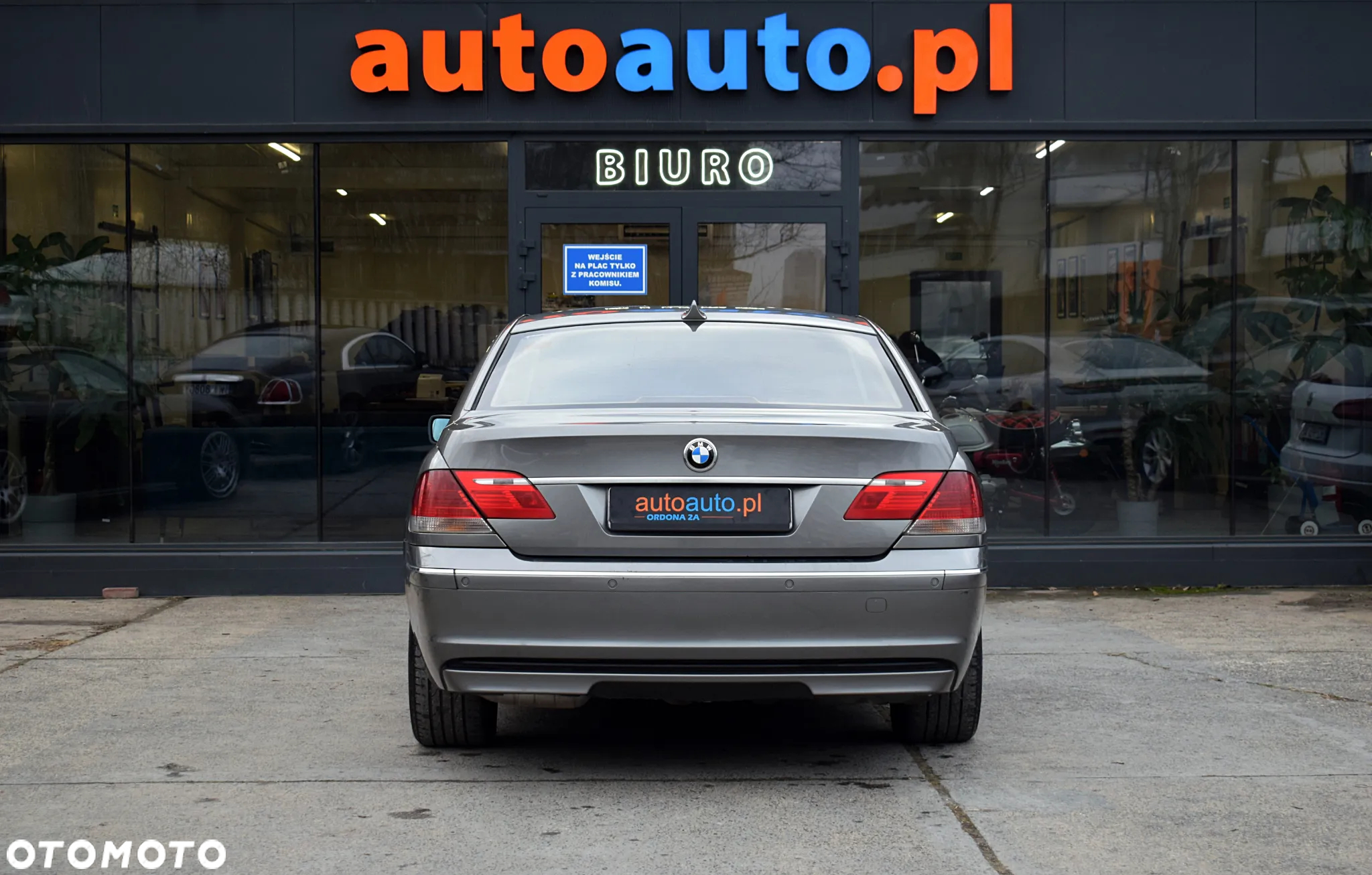 BMW Seria 7 745d - 23