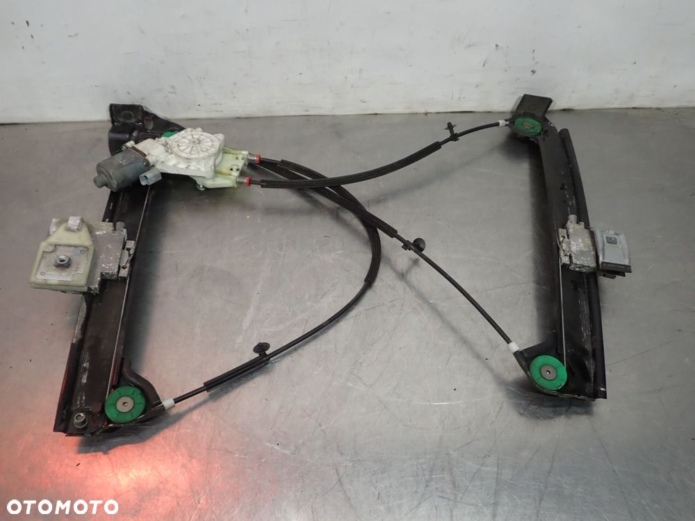 PODNOŚNIK SZYB LEWY PRZÓD NISSAN MICRA K12 C+C