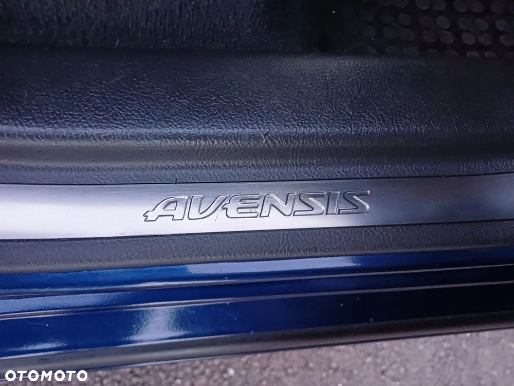 Toyota Avensis 2.0 D-4D Travel - 26