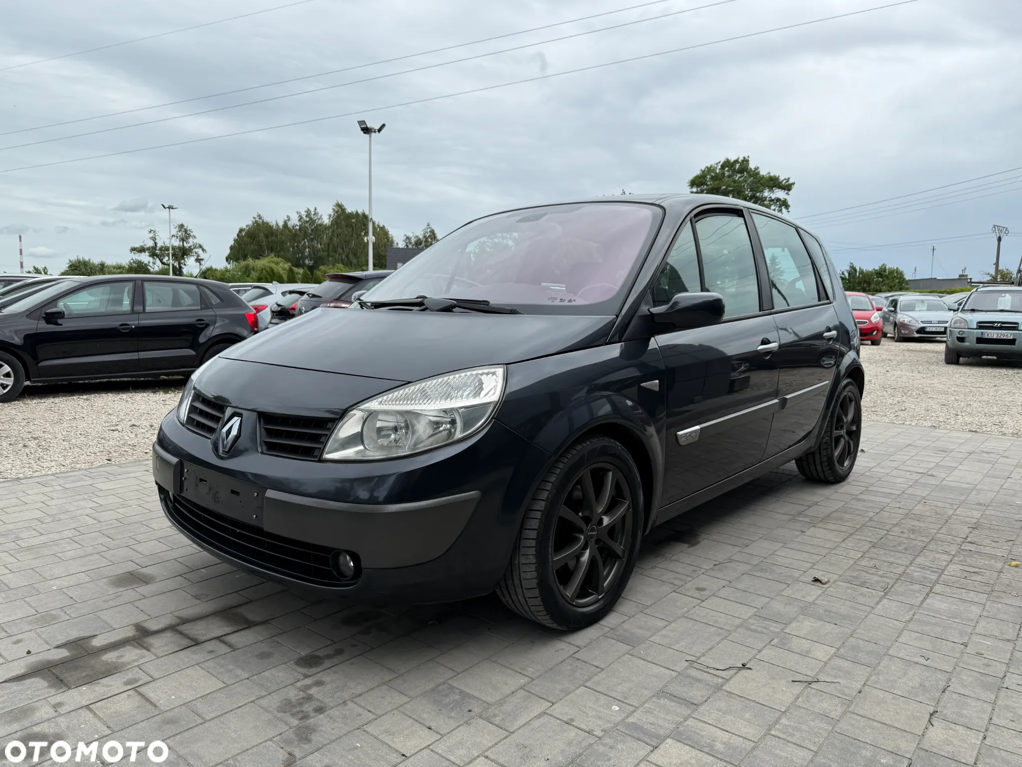 Renault Scenic 2.0 Exception - 12