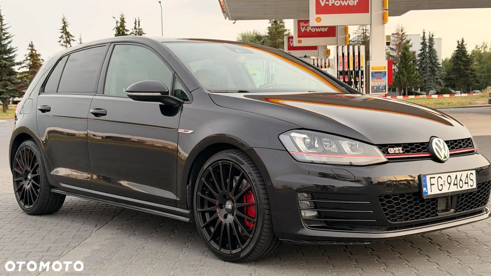 Volkswagen Golf 2.0 TSI BMT GTI Performance DSG - 28