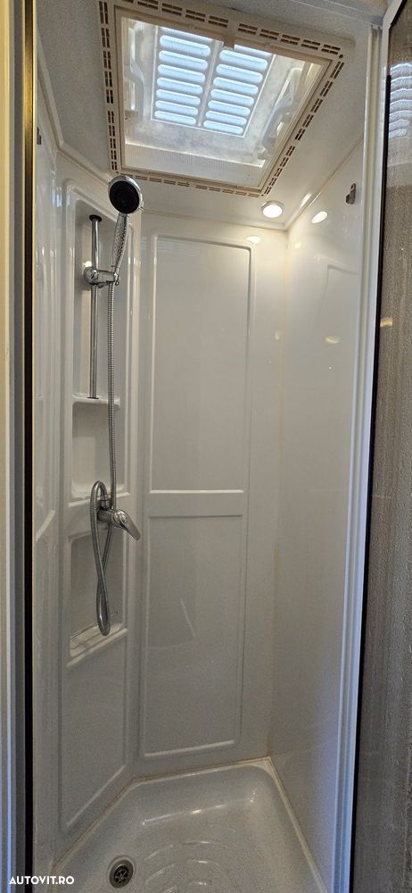 ADRIA COACHMAN VIP 520 - 32